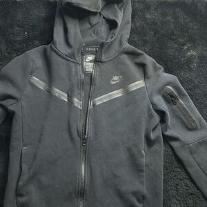 nike tech